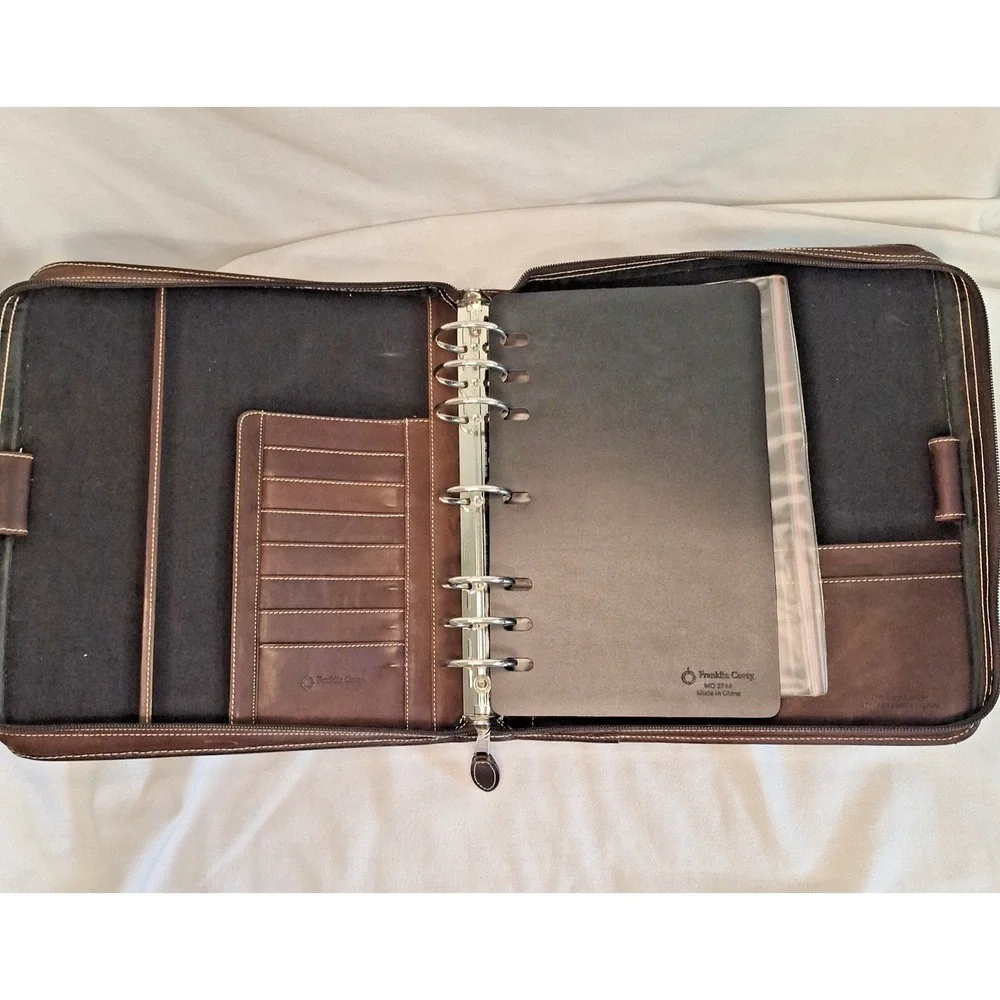 Franklin Covey 7 Ring Brown‎ Leather Carry Handle Full Zip Briefcase Binder 3744